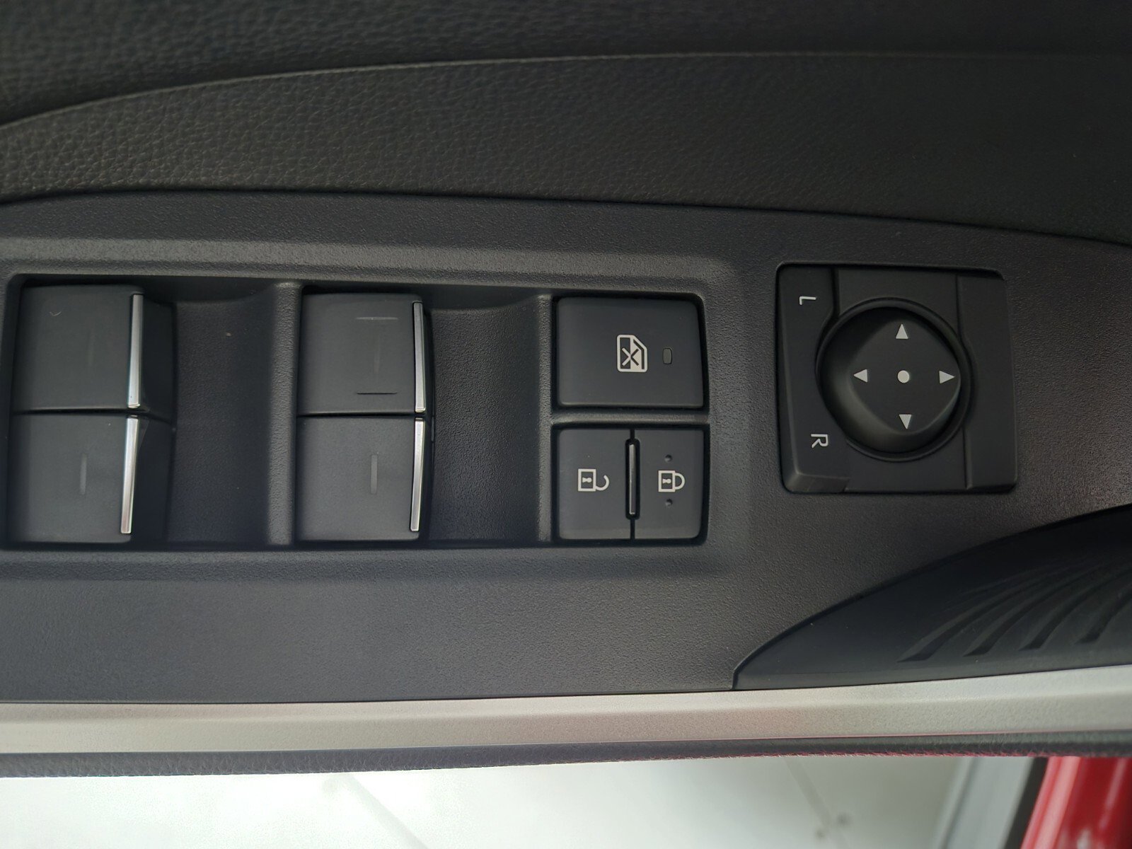 New 2025 Toyota RAV4 XSE image 16