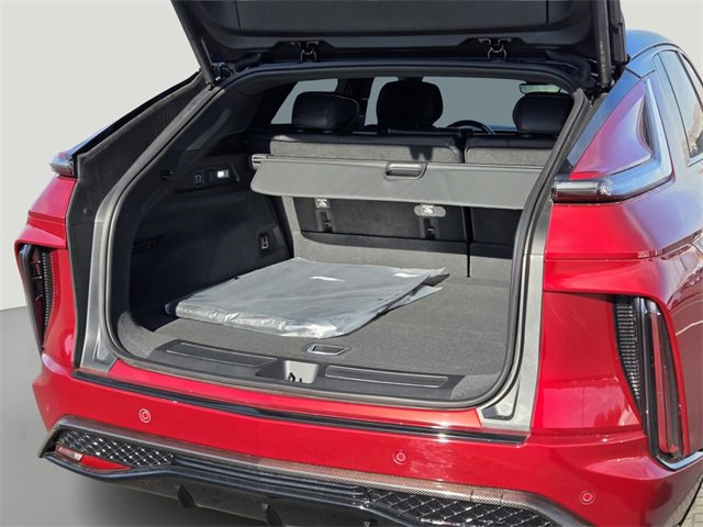 New 2026 Cadillac Lyriq V w/ Exterior Carbon Fiber Package image 17