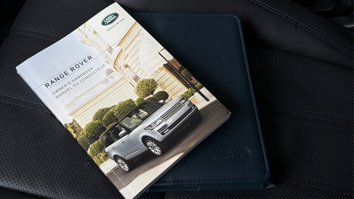 Used 2016 Land Rover Range Rover HSE image 37