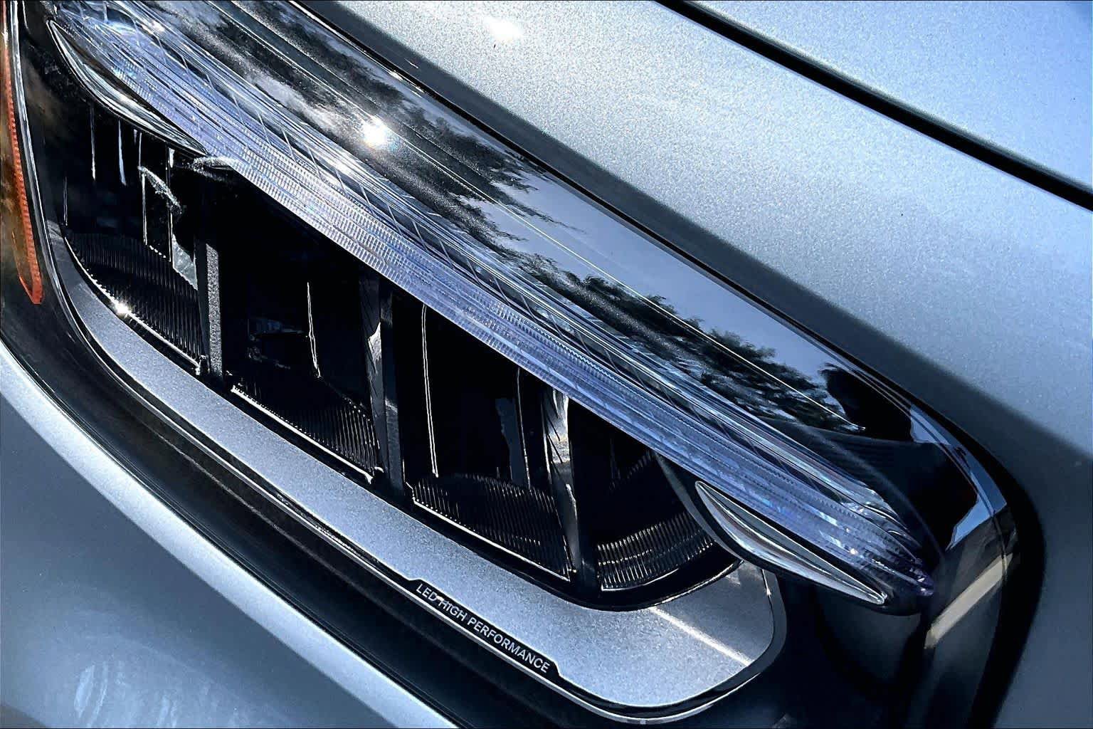 New 2026 Mercedes-Benz GLB 250 4MATIC image 17