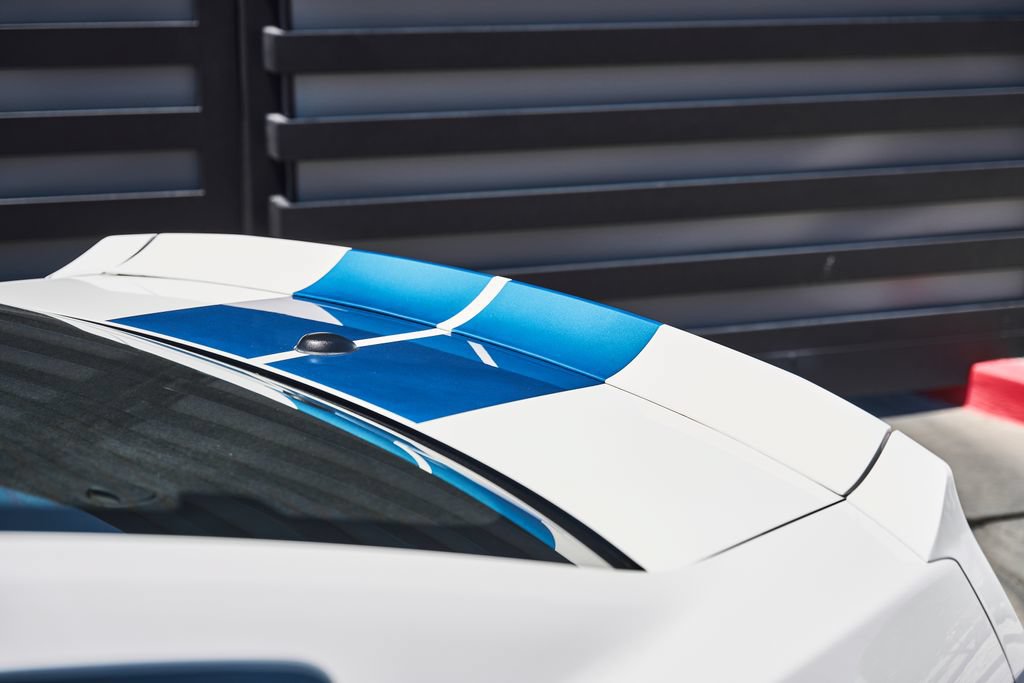 Used 2011 Ford Mustang GT Premium w/ Electronics Pkg RWD image 9