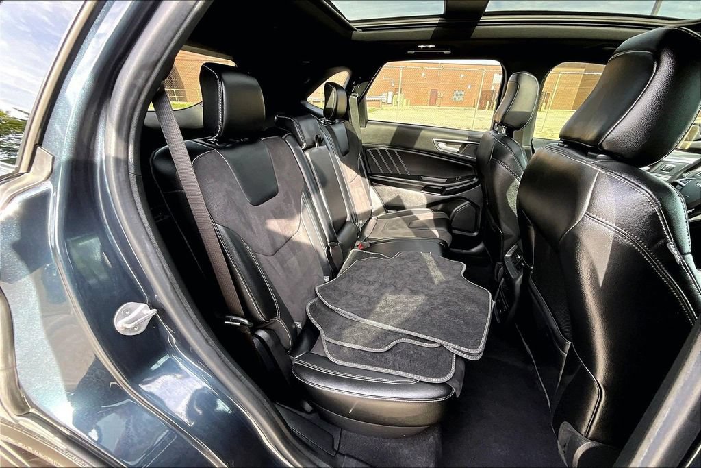 Certified 2023 Ford Edge ST w/ Equipment Group 401A AWD/4WD image 26