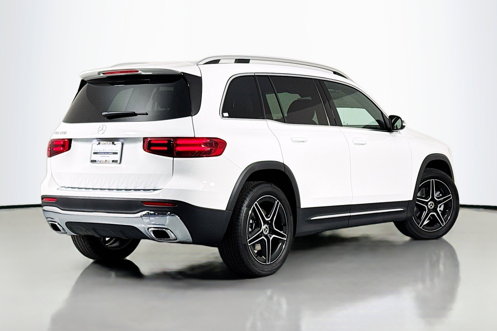 New 2026 Mercedes-Benz GLB 250 image 11