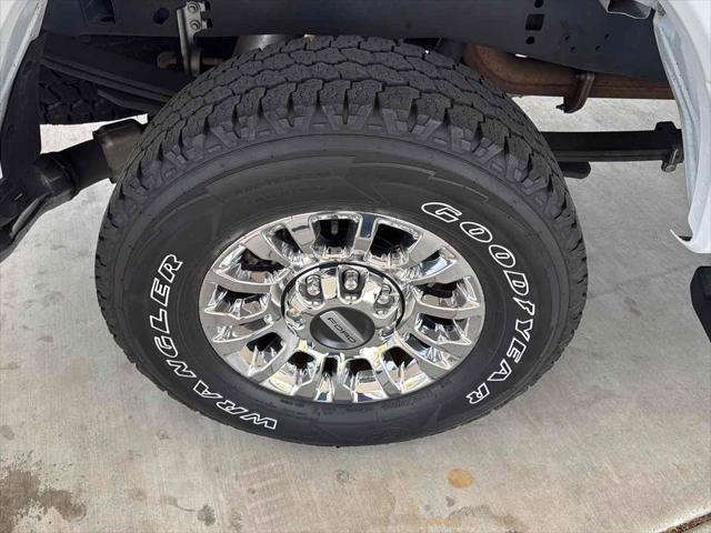 Used 2020 Ford F250 XLT w/ XLT Premium Package image 17