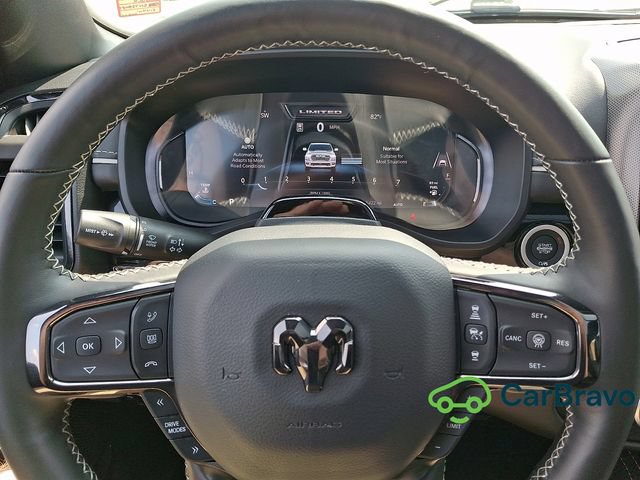 Used 2025 RAM 1500 Limited AWD/4WD image 19