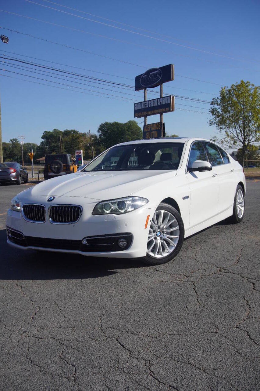 Used 2016 BMW 528i Sedan RWD image 1
