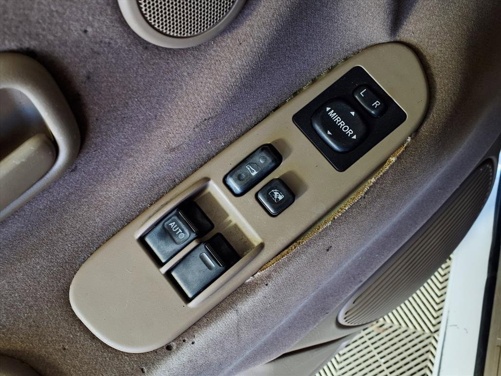 Used 2002 Toyota Tundra SR5 image 25