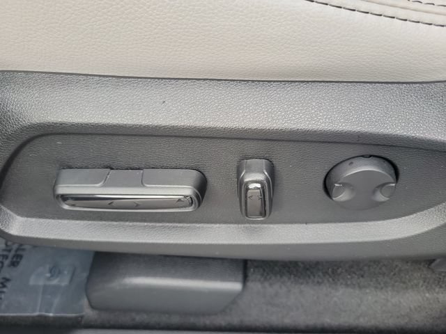 Certified 2025 Honda Pilot EX-L image 18