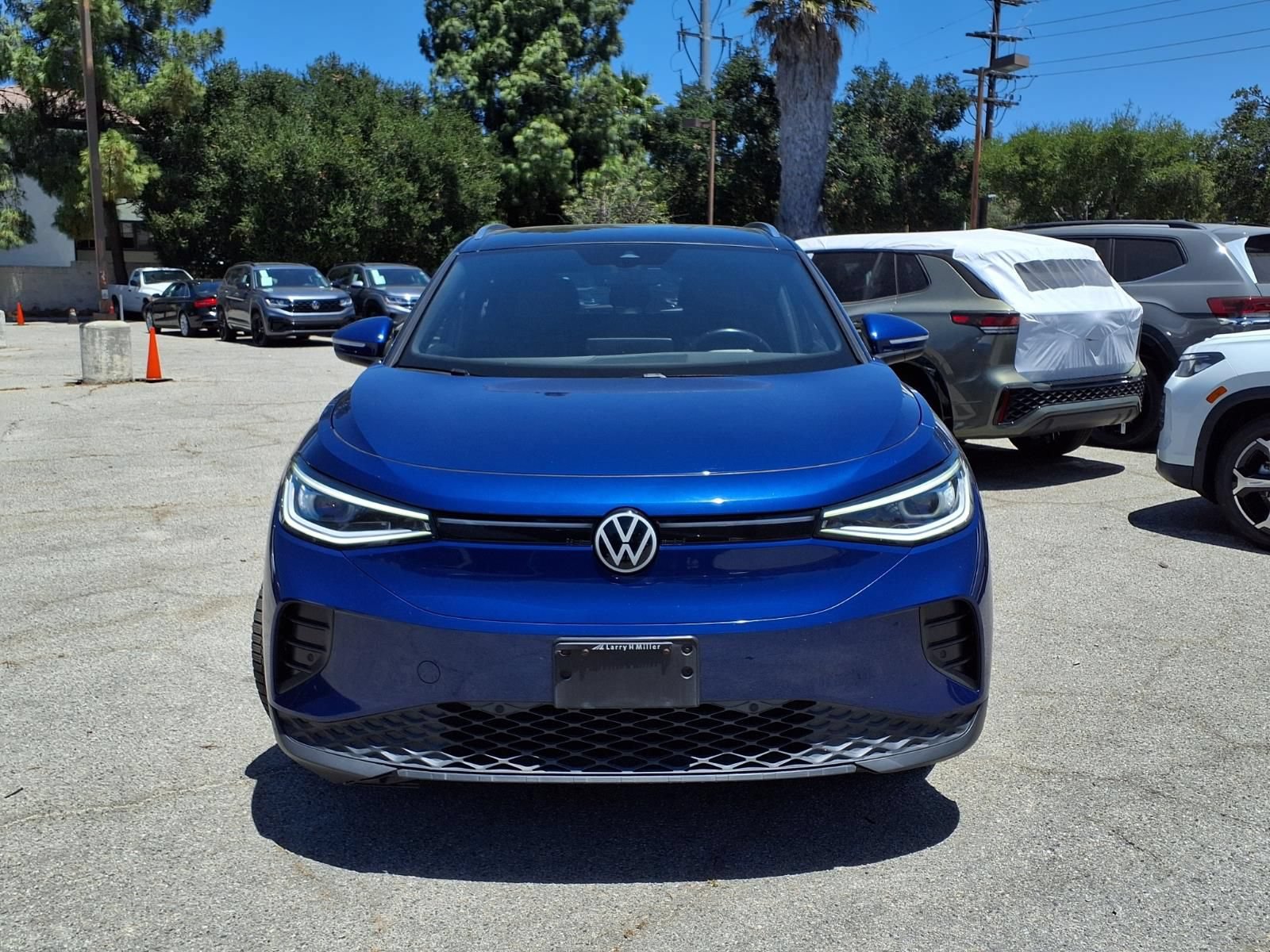 Used 2022 Volkswagen ID.4 Pro S w/ Gradient Package RWD image 2