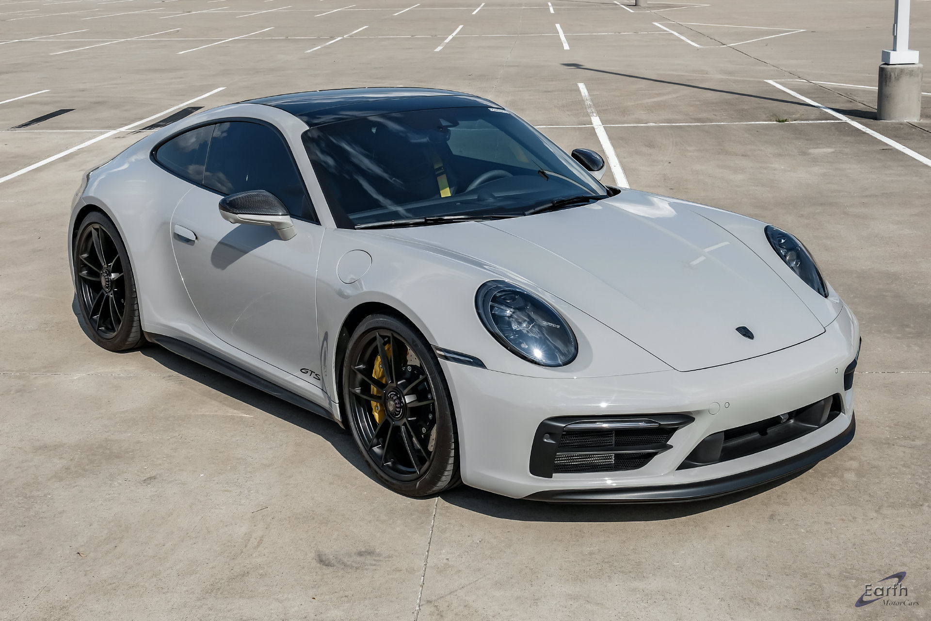 Used 2024 Porsche 911 Carrera GTS RWD image 24
