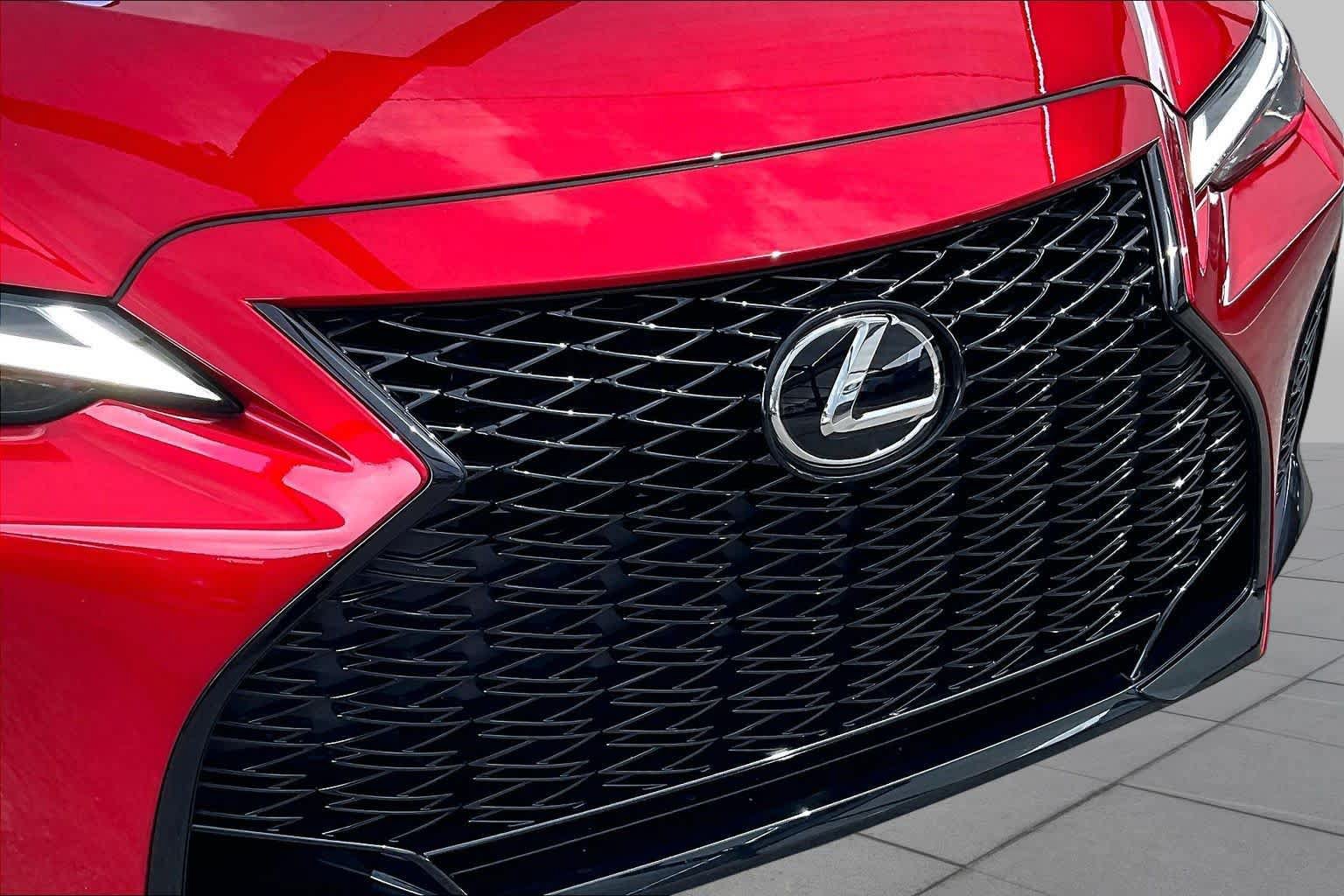 Used 2025 Lexus IS 350 F Sport w/ Accessory Package 2 RWD image 30
