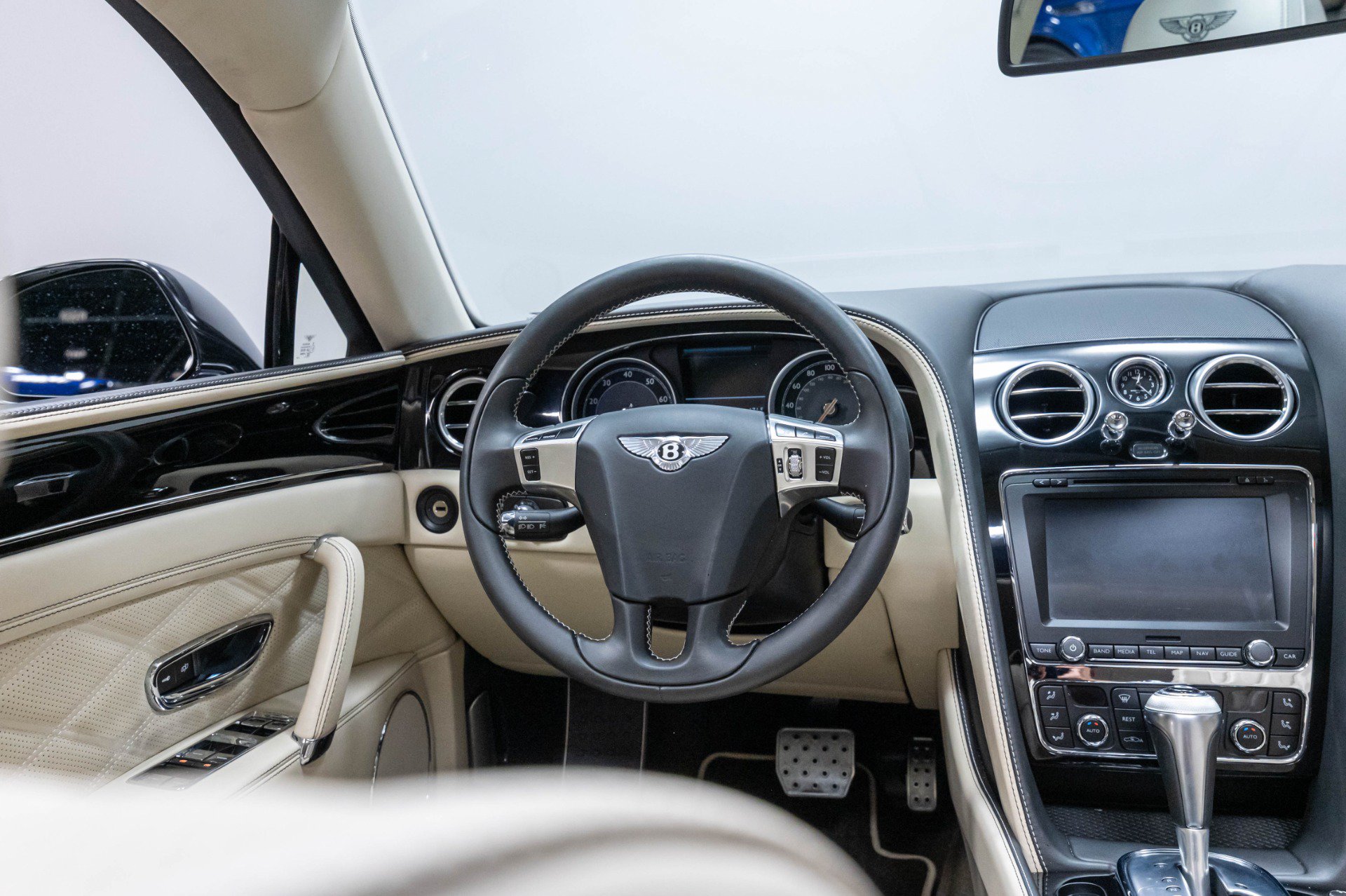 Used 2015 Bentley Flying Spur V8 AWD/4WD image 20