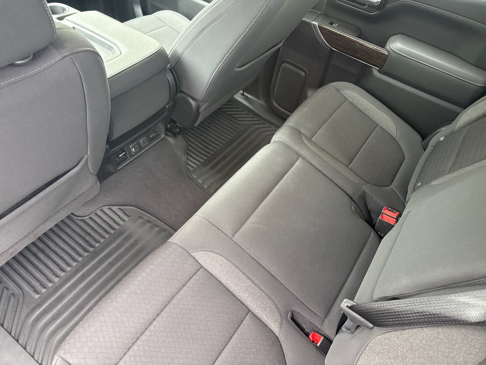 Used 2021 GMC Sierra 1500 Elevation AWD/4WD image 4