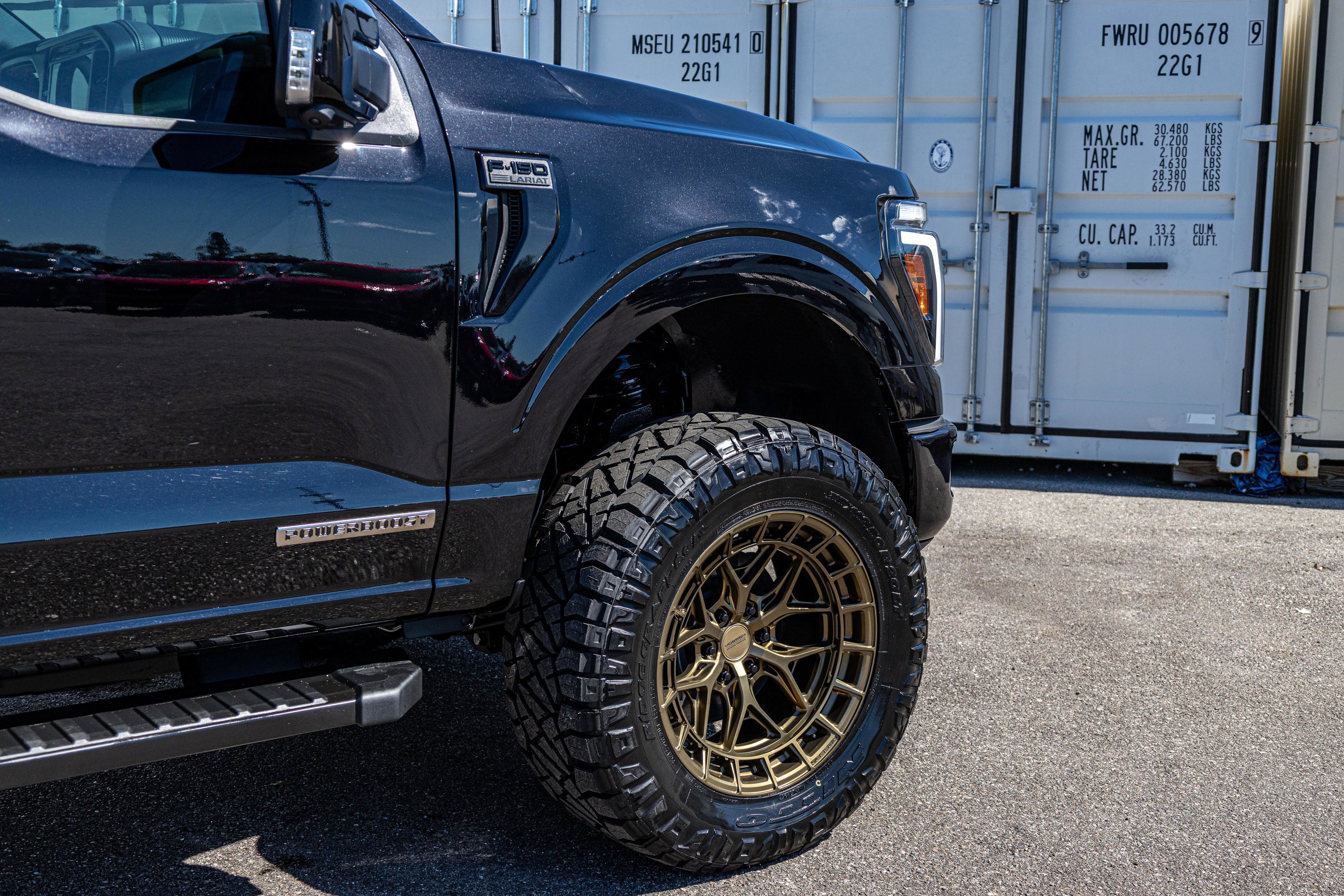 New 2025 Ford F150 Lariat w/ Equipment Group 502A High image 23