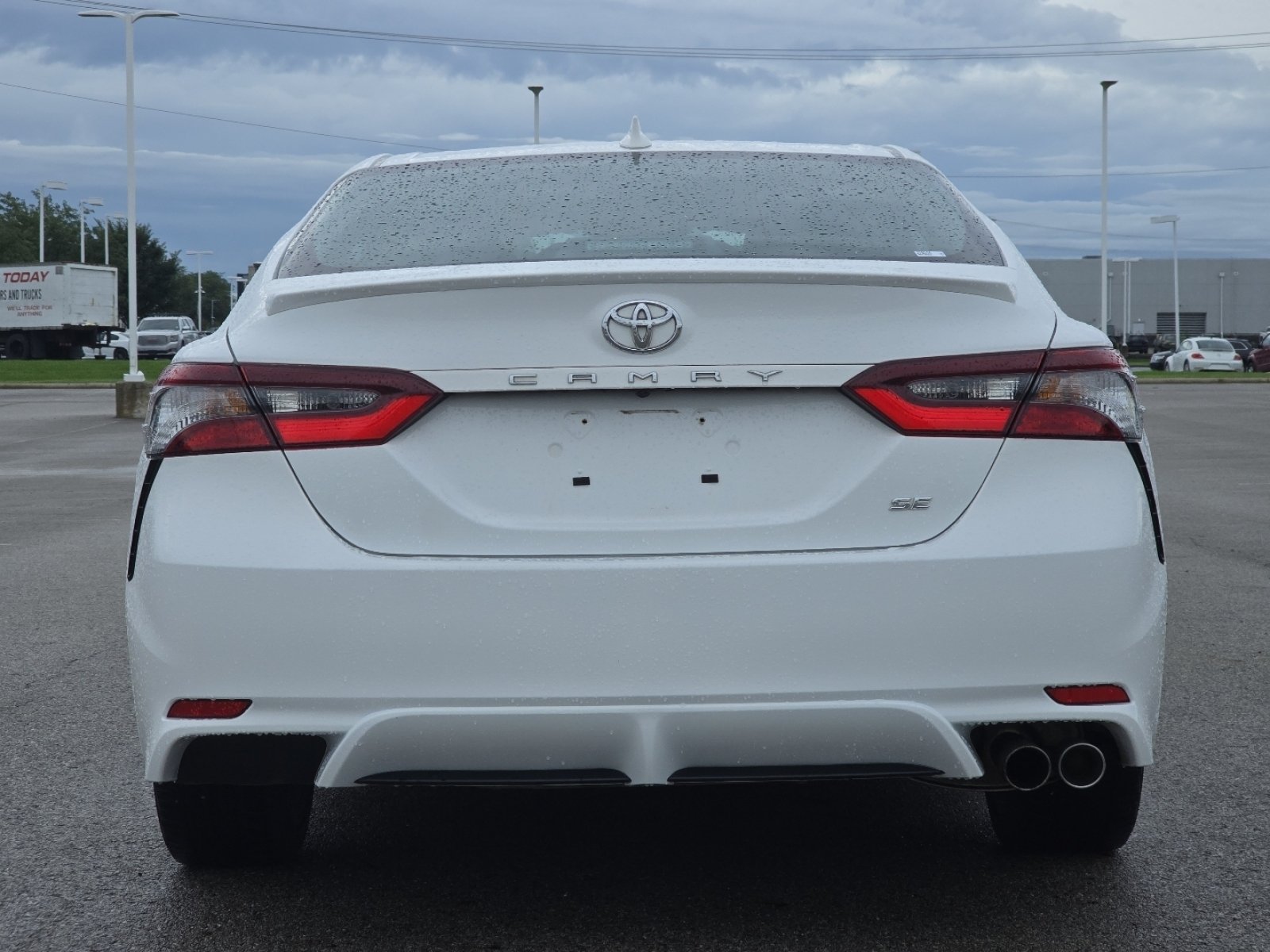 Used 2023 Toyota Camry SE FWD image 14