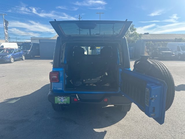 Used 2023 Jeep Wrangler Unlimited Sport AWD/4WD image 25