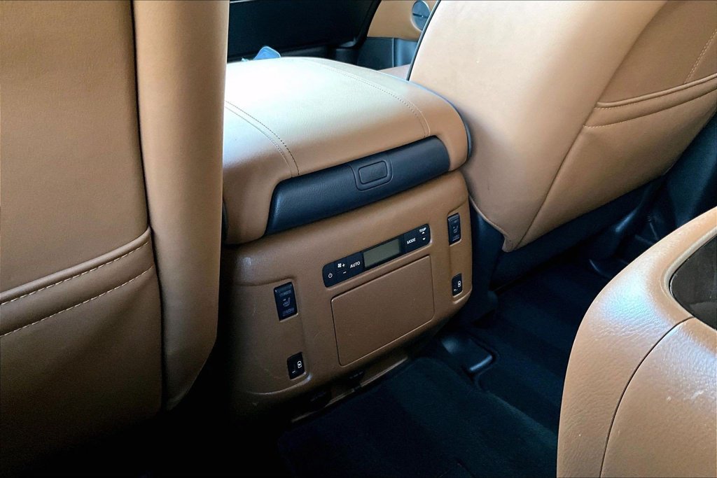 Used 2024 INFINITI QX80 Sensory w/ Cargo Package AWD/4WD image 33