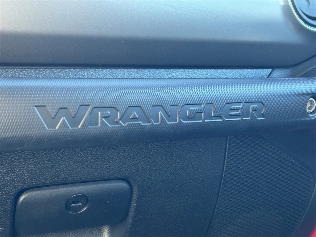 Used 2022 Jeep Wrangler Unlimited Sport image 24