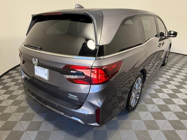 Used 2026 Honda Odyssey Touring image 6