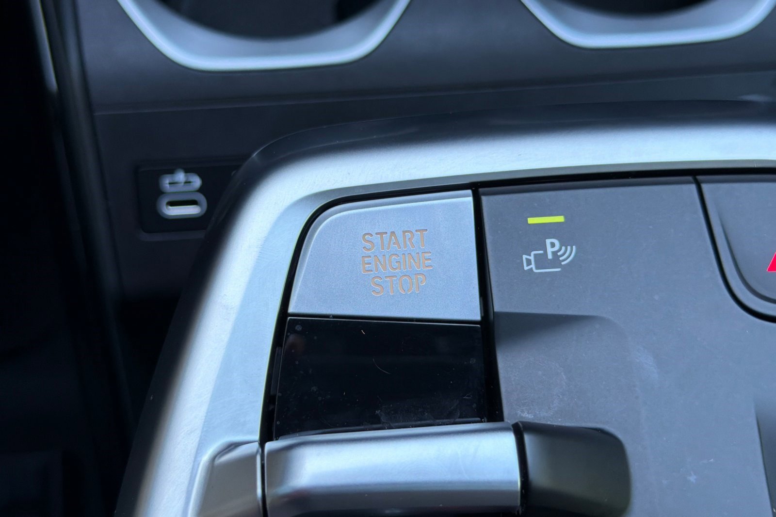 Used 2025 BMW X1 xDrive28i w/ Technology Package image 28