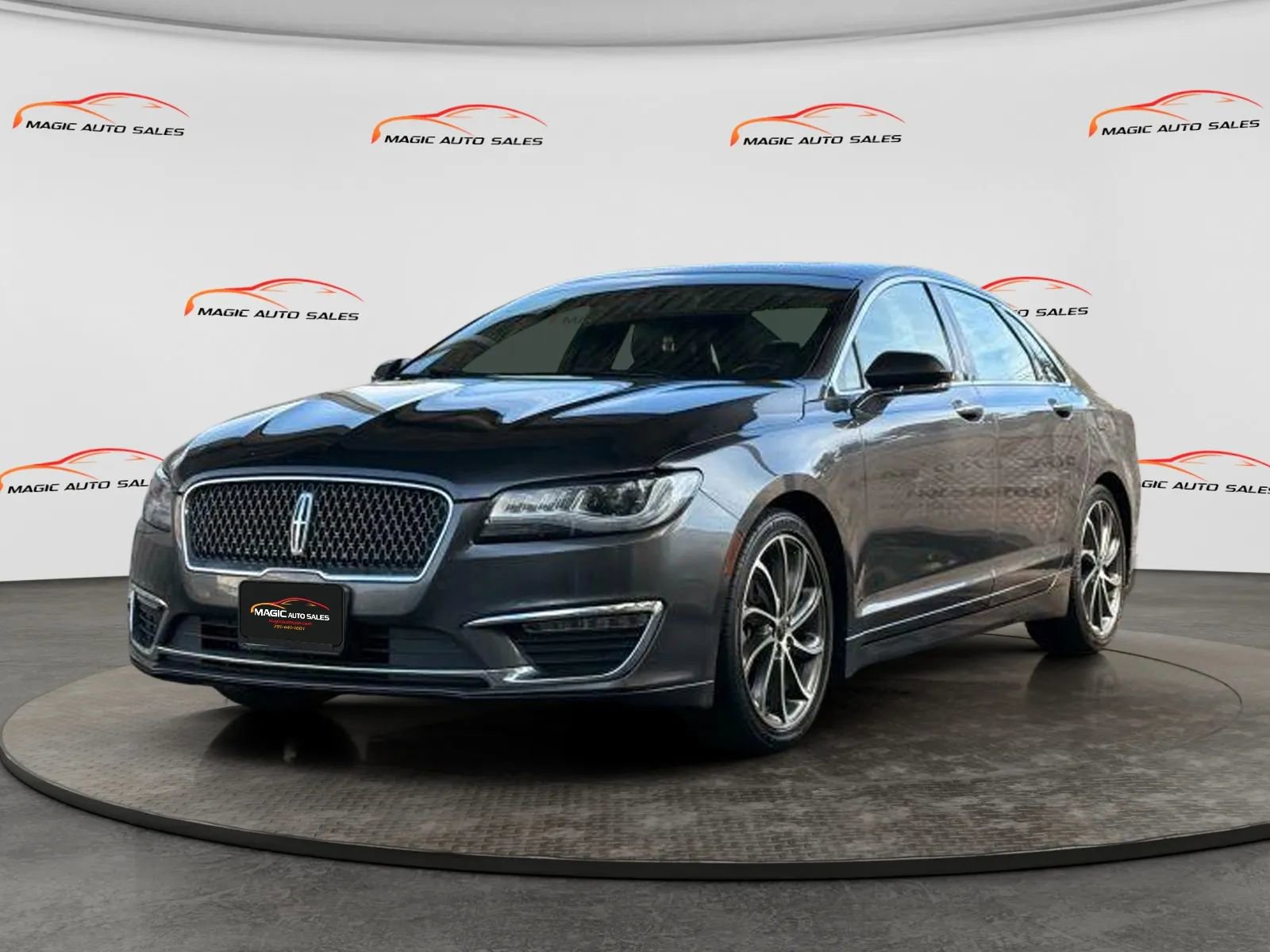 Used 2019 Lincoln MKZ Reserve w/ Reserve Plus Package AWD/4WD image 2