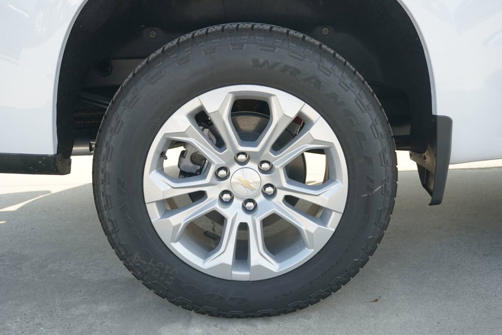 New 2026 Chevrolet Silverado 1500 LTZ w/ LTZ Premium Package image 6