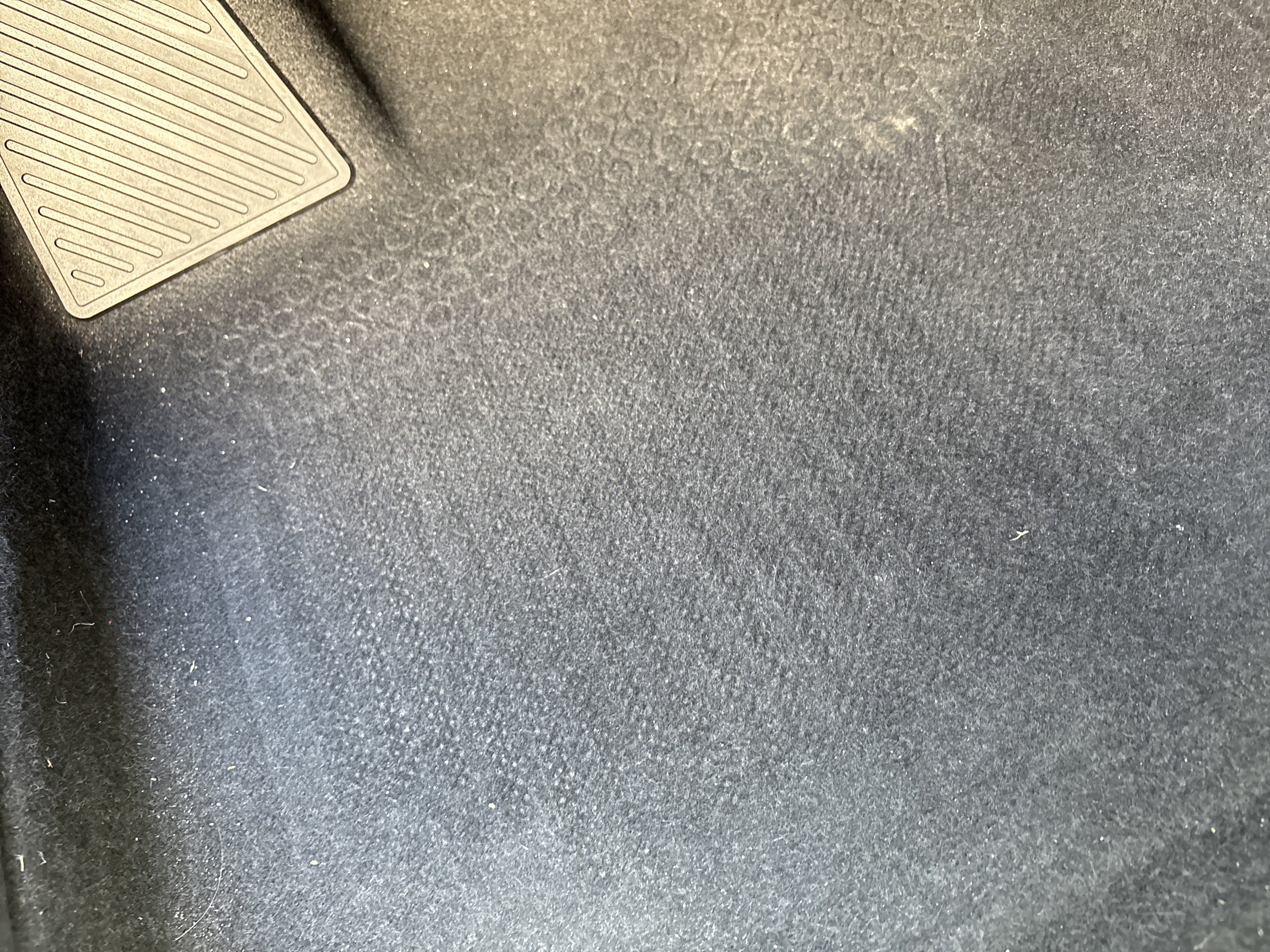 Used 2022 Lexus UX 250h w/ Premium Package image 17