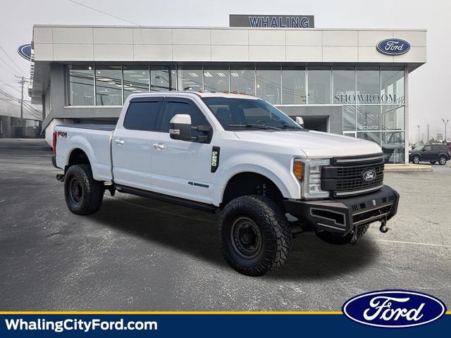 Used 2017 Ford F250 Lariat w/ Lariat Ultimate Package AWD/4WD image 1