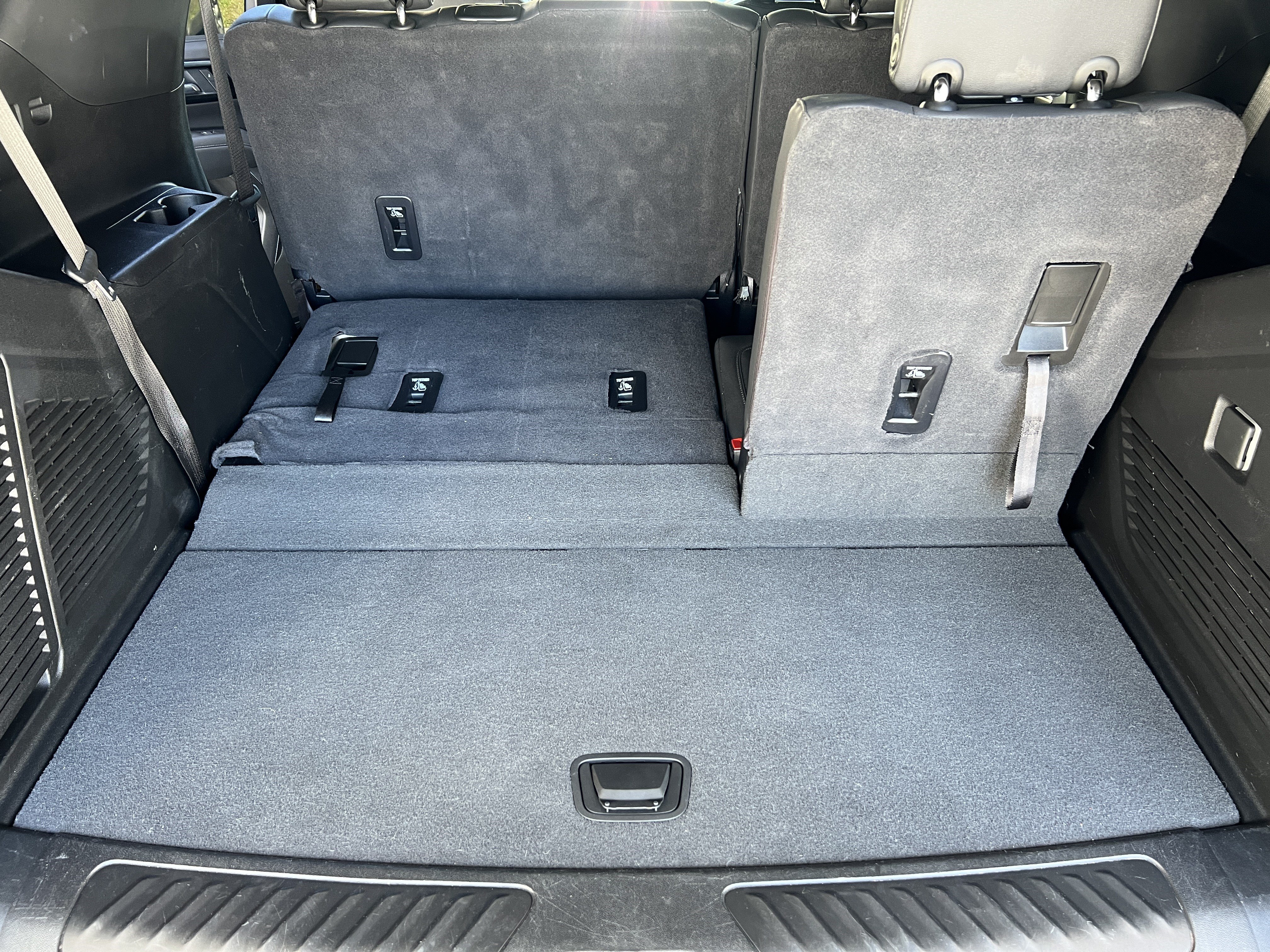 Used 2025 Chevrolet Tahoe LT AWD/4WD image 19