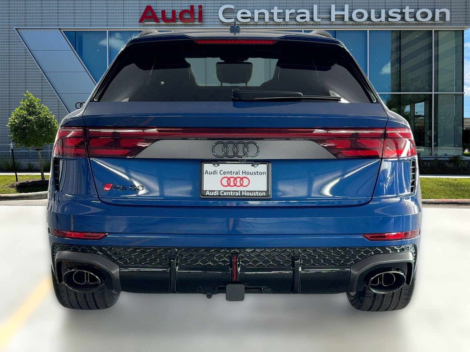 New 2026 Audi RS Q8 performance image 10