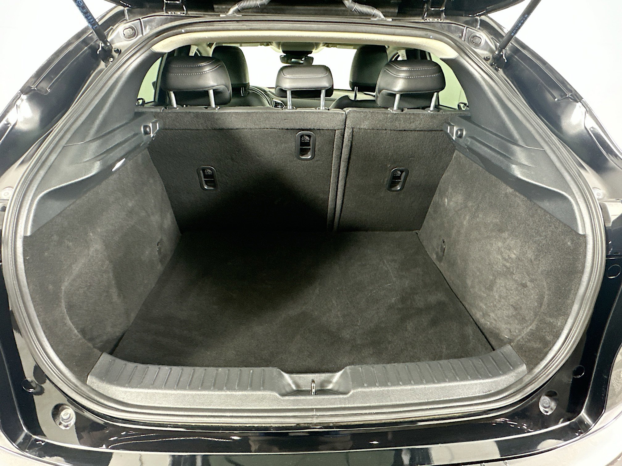 Used 2025 MAZDA CX-30 AWD 2.5 S w/ Preferred Package image 27