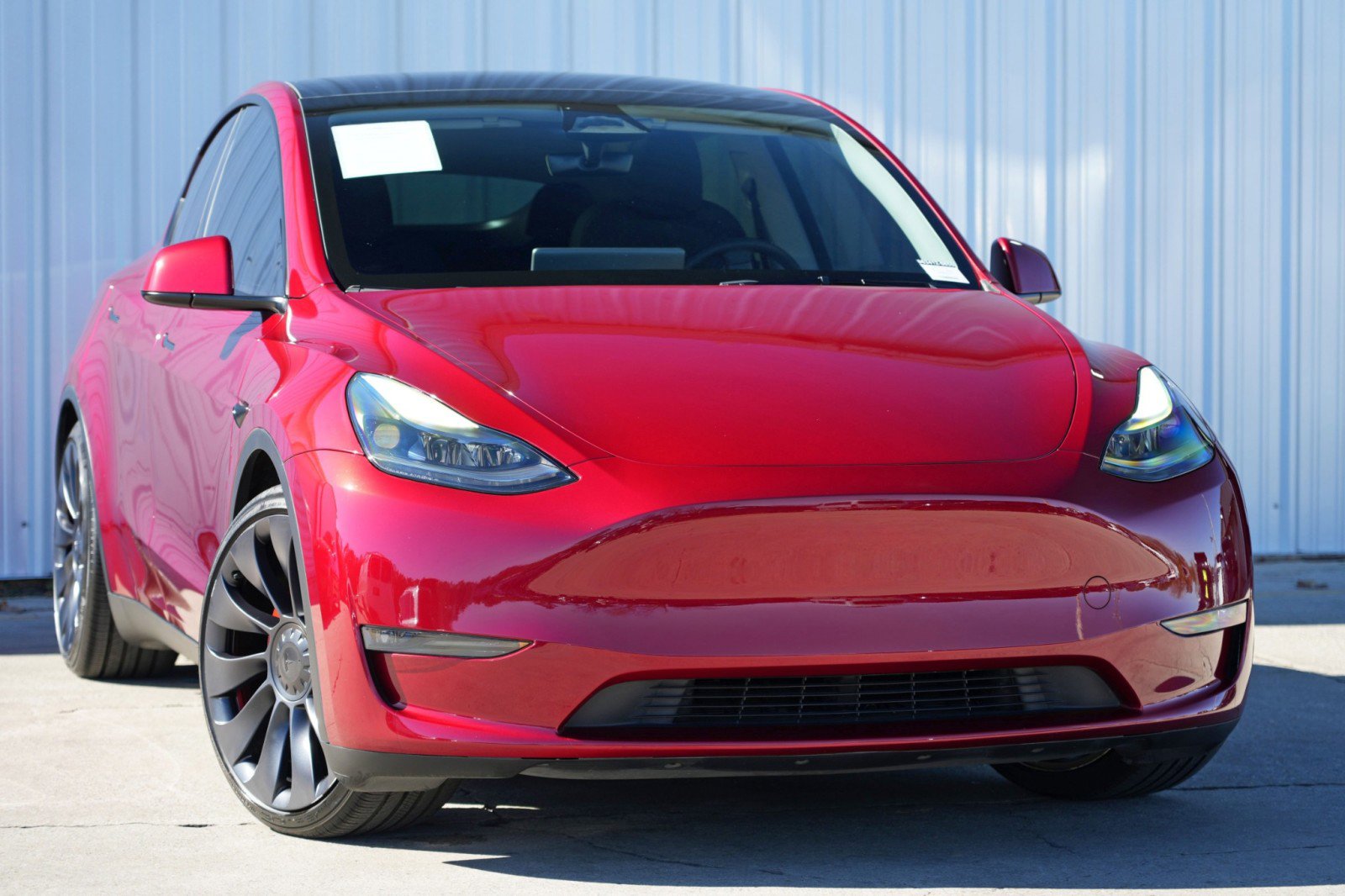 Used 2024 Tesla Model Y Performance image 4