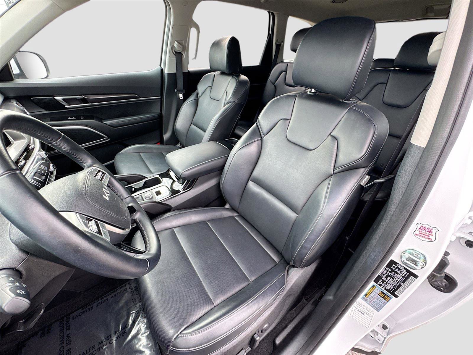 Used 2025 Kia Telluride S image 20