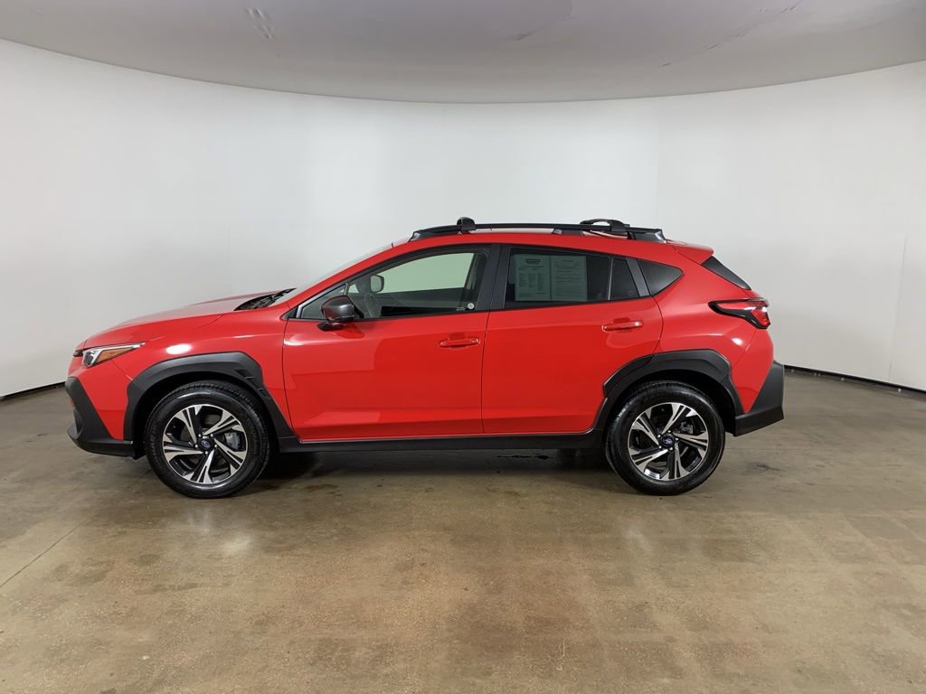 Used 2025 Subaru Crosstrek 2.0i Premium image 16