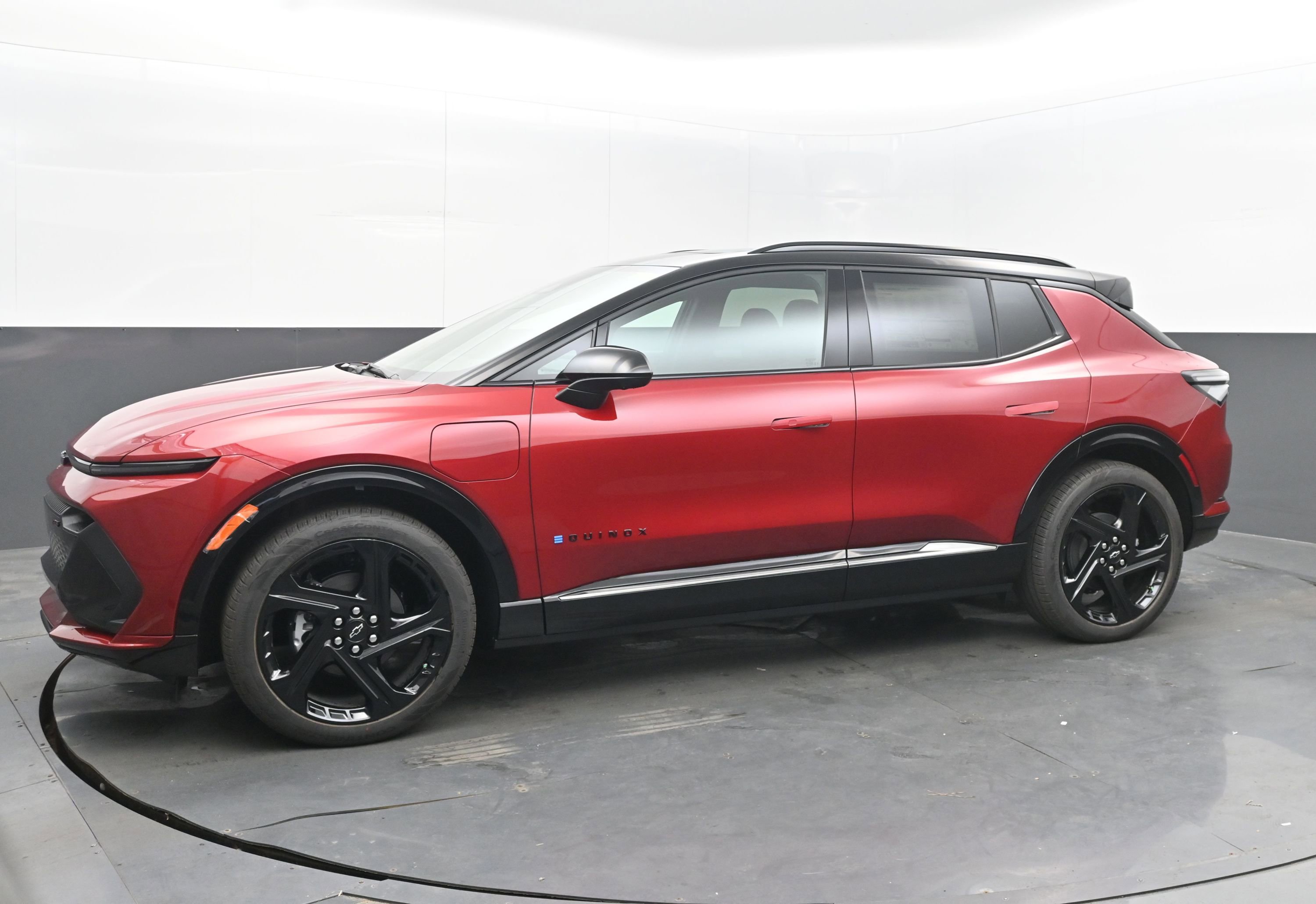 New 2026 Chevrolet Equinox EV RS image 5