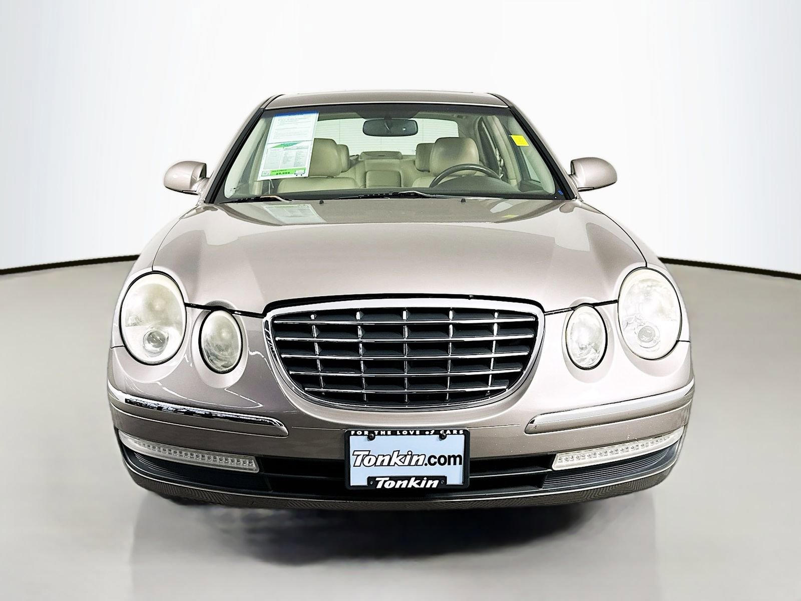 Used 2008 Kia Amanti w/ Leather Pkg FWD image 2