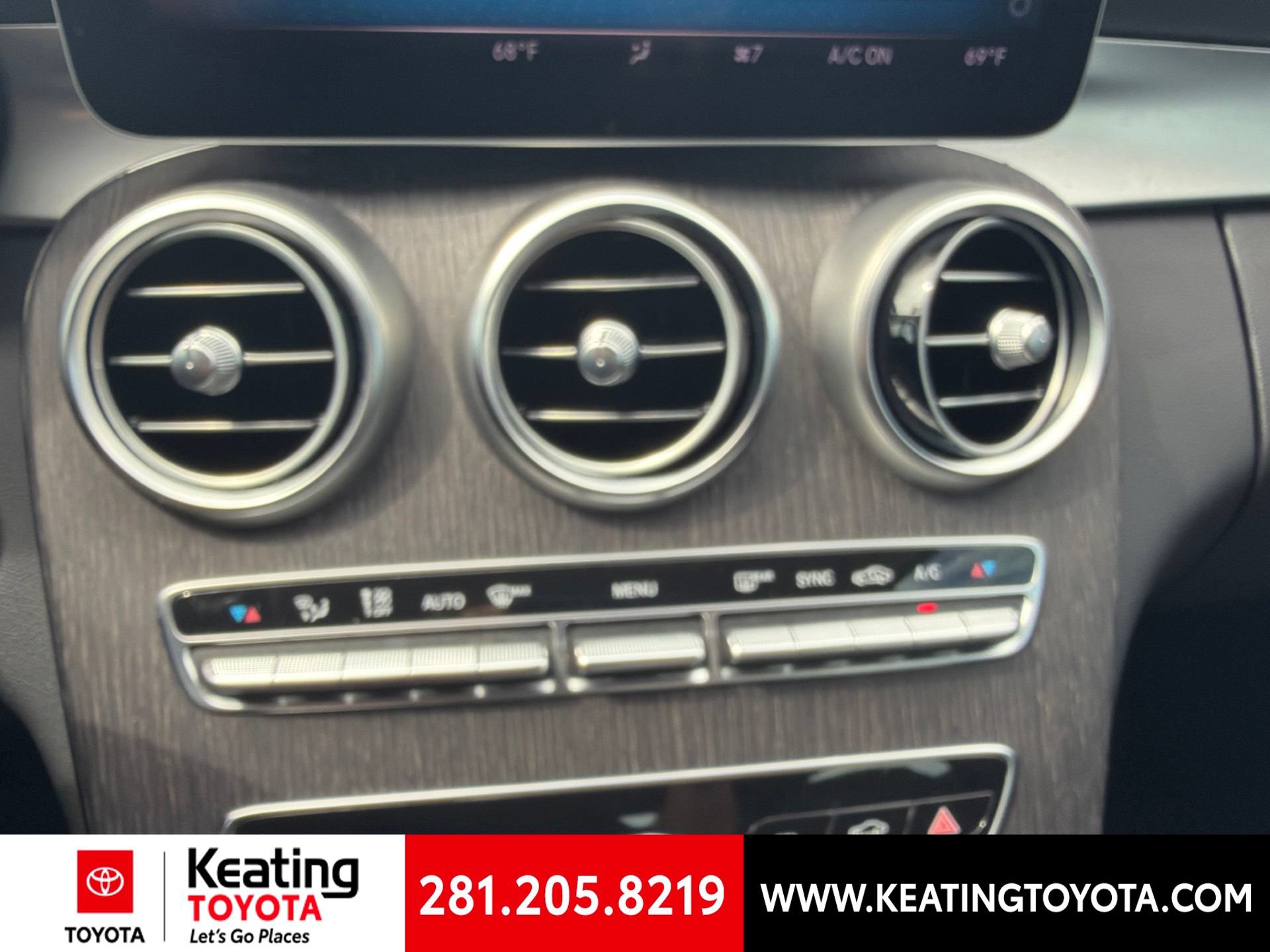 Used 2019 Mercedes-Benz C 300 Sedan image 18