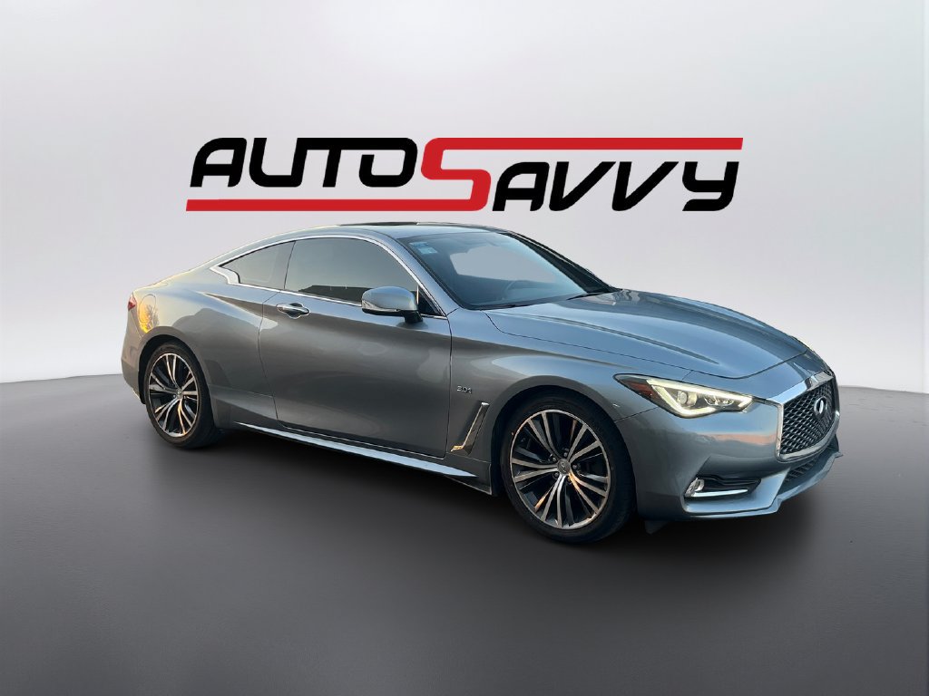 Used 2017 INFINITI Q60 3.0t w/ Premium Plus Package 3.0T AWD/4WD image 3
