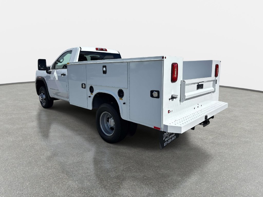 Used 2025 GMC Sierra 3500 Pro w/ Convenience Package AWD/4WD image 6