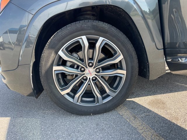 Used 2018 GMC Terrain Denali w/ Comfort Package image 26