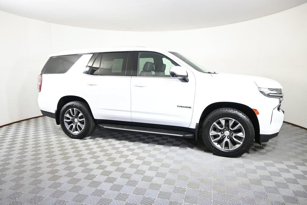 Used 2022 Chevrolet Tahoe LT w/ Luxury Package AWD/4WD image 8