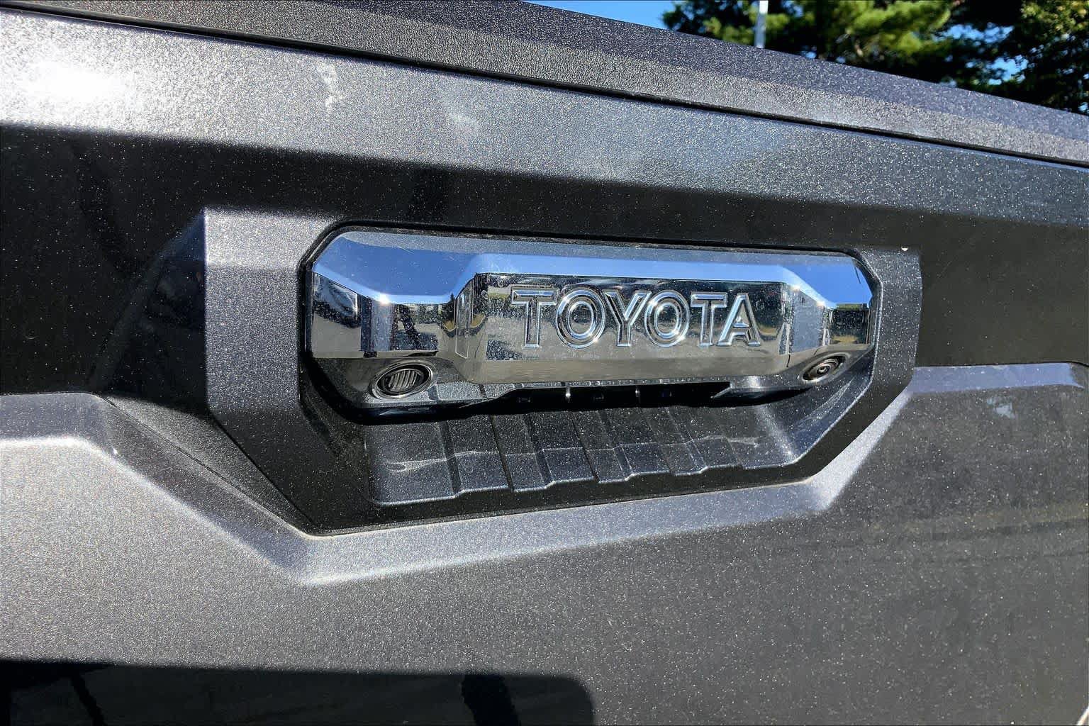 Used 2026 Toyota Tundra Capstone AWD/4WD image 31