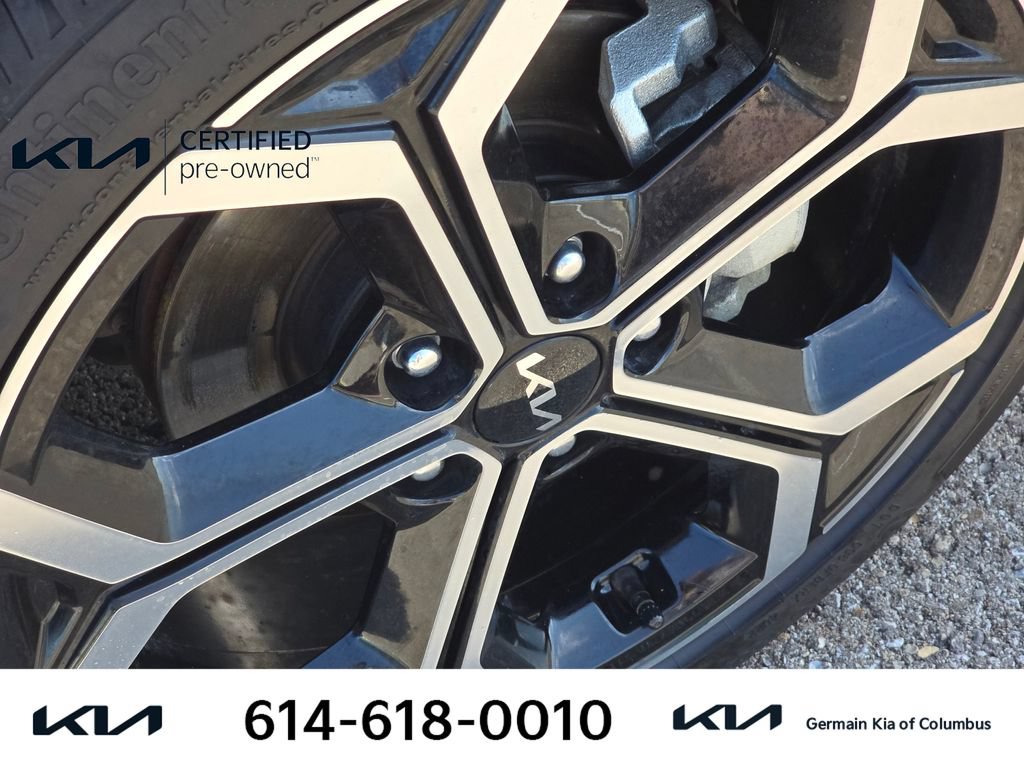 Certified 2023 Kia Niro EX Touring FWD image 12