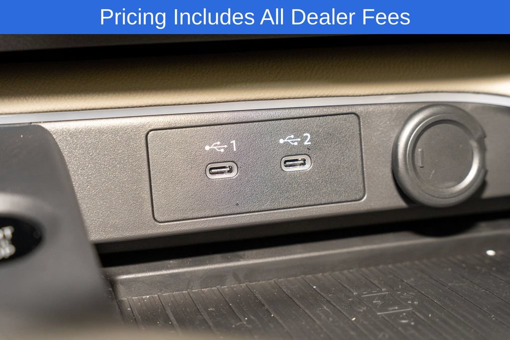 New 2026 Nissan Sentra SL w/ Floor Mat Package FWD image 17