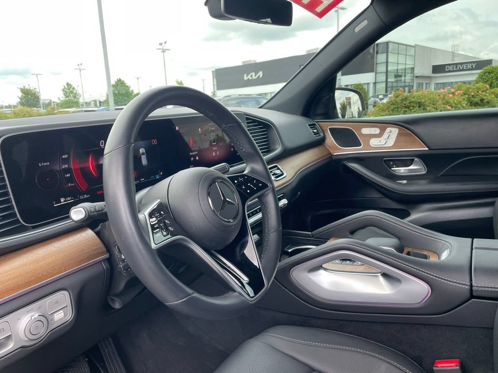 Used 2025 Mercedes-Benz GLE 450 4MATIC w/ Winter Package image 10