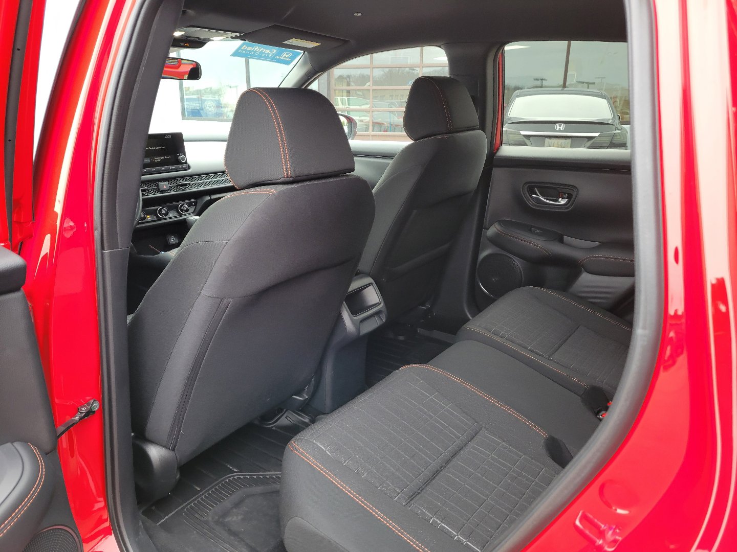 Certified 2025 Honda HR-V Sport image 12