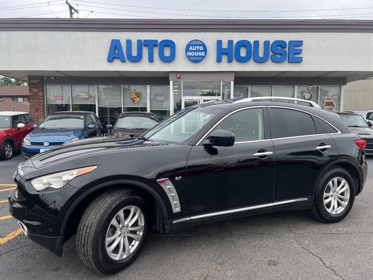 Used 2014 INFINITI QX70 AWD w/ Premium Package image 1