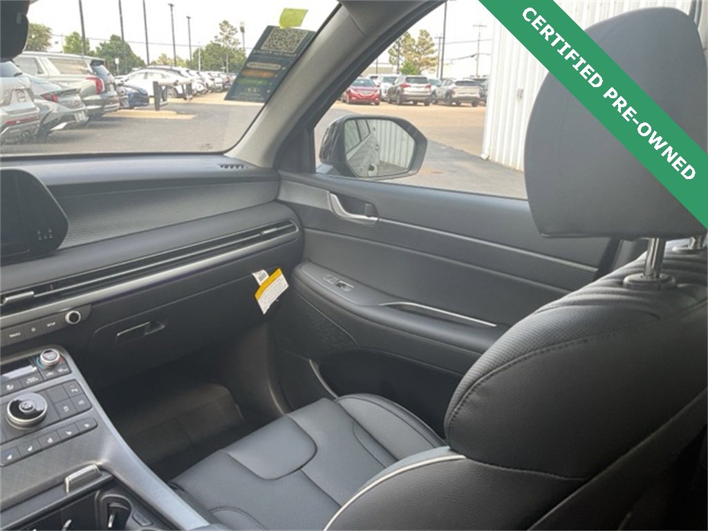Used 2024 Hyundai Palisade Limited image 23