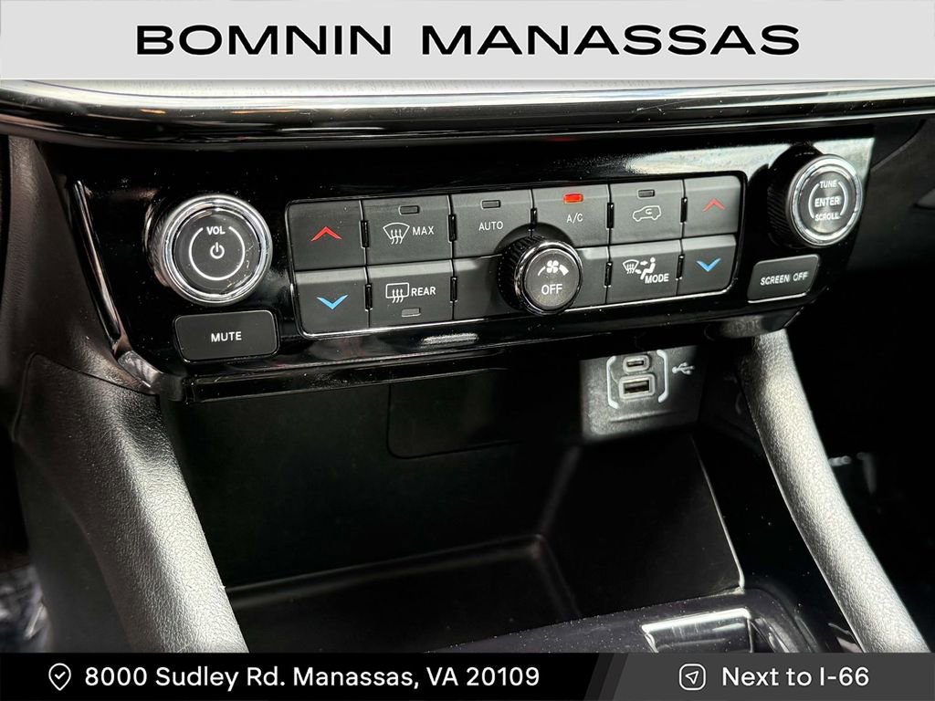 Used 2024 Jeep Compass Trailhawk image 21