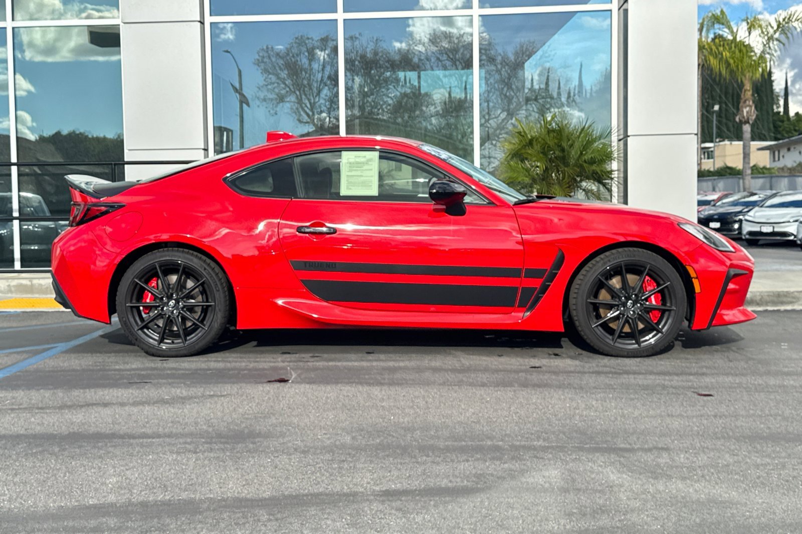 Certified 2024 Toyota GR86 TRUENO Edition image 4